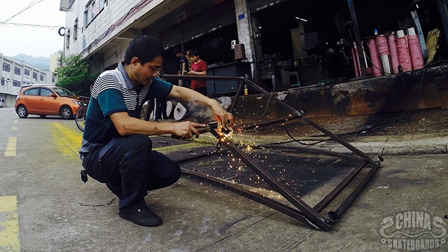 滑板店 道具 制作 弧面 Launch Ramp 抛台