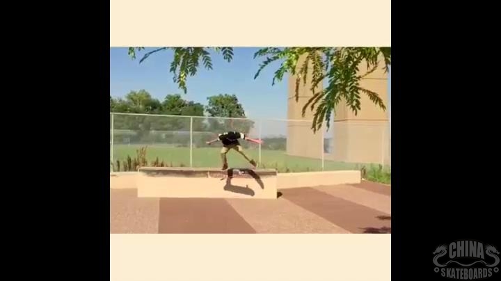 Tom Asta insta 中国滑板网